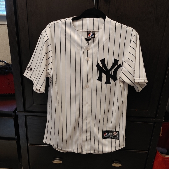 Tops - Authentic New York Yankees Baseball Jersey